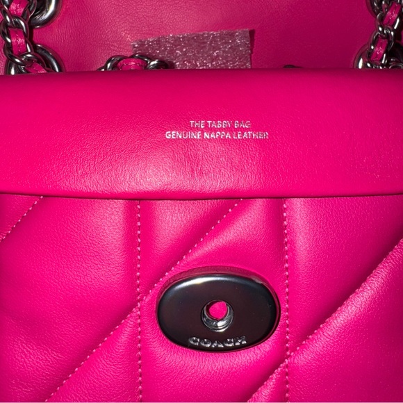 NWT Coach Quilted Tabby 20 Crossbody Bag in Dragonfruit - Picture 5 of 6